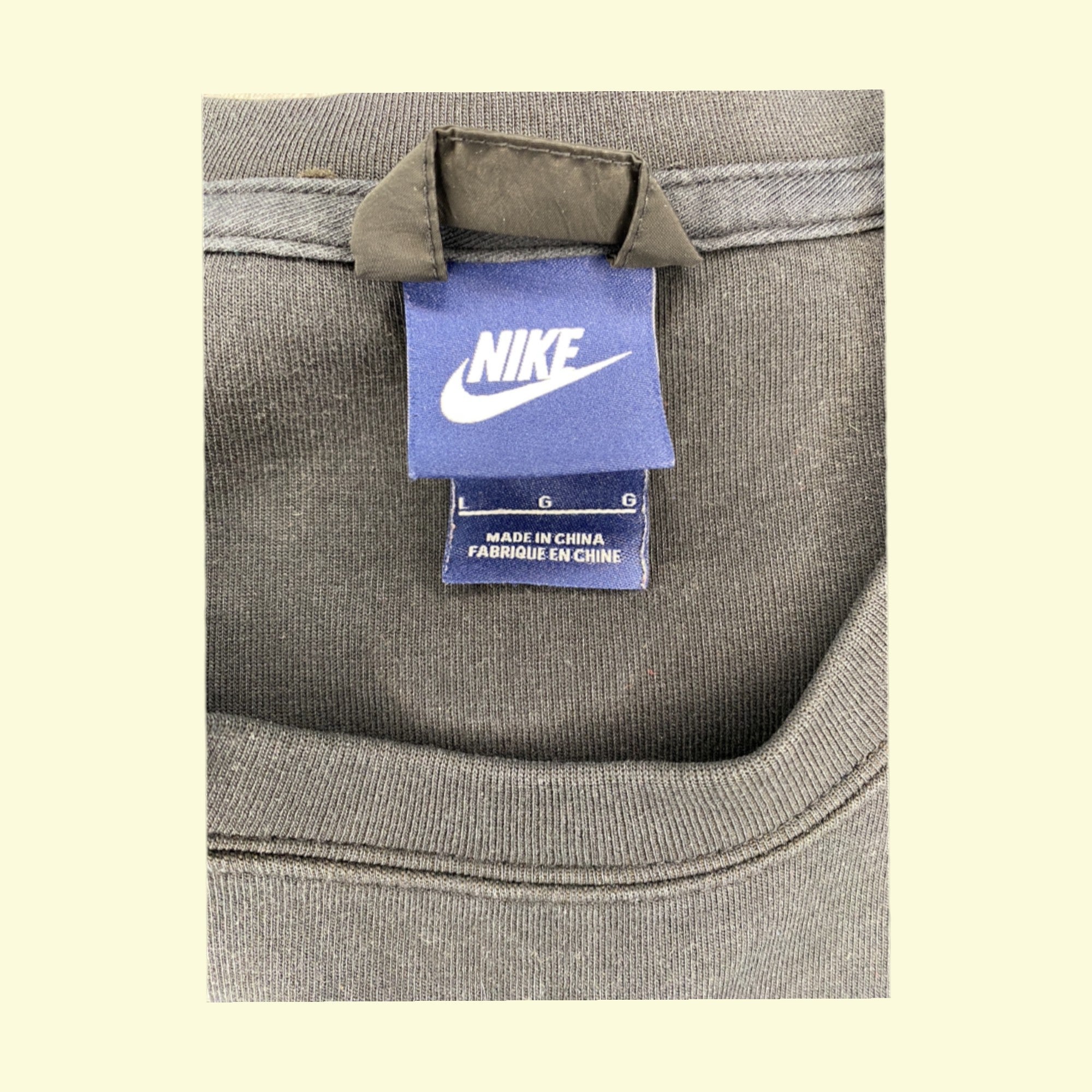 Vintage Sweatshirt Nike